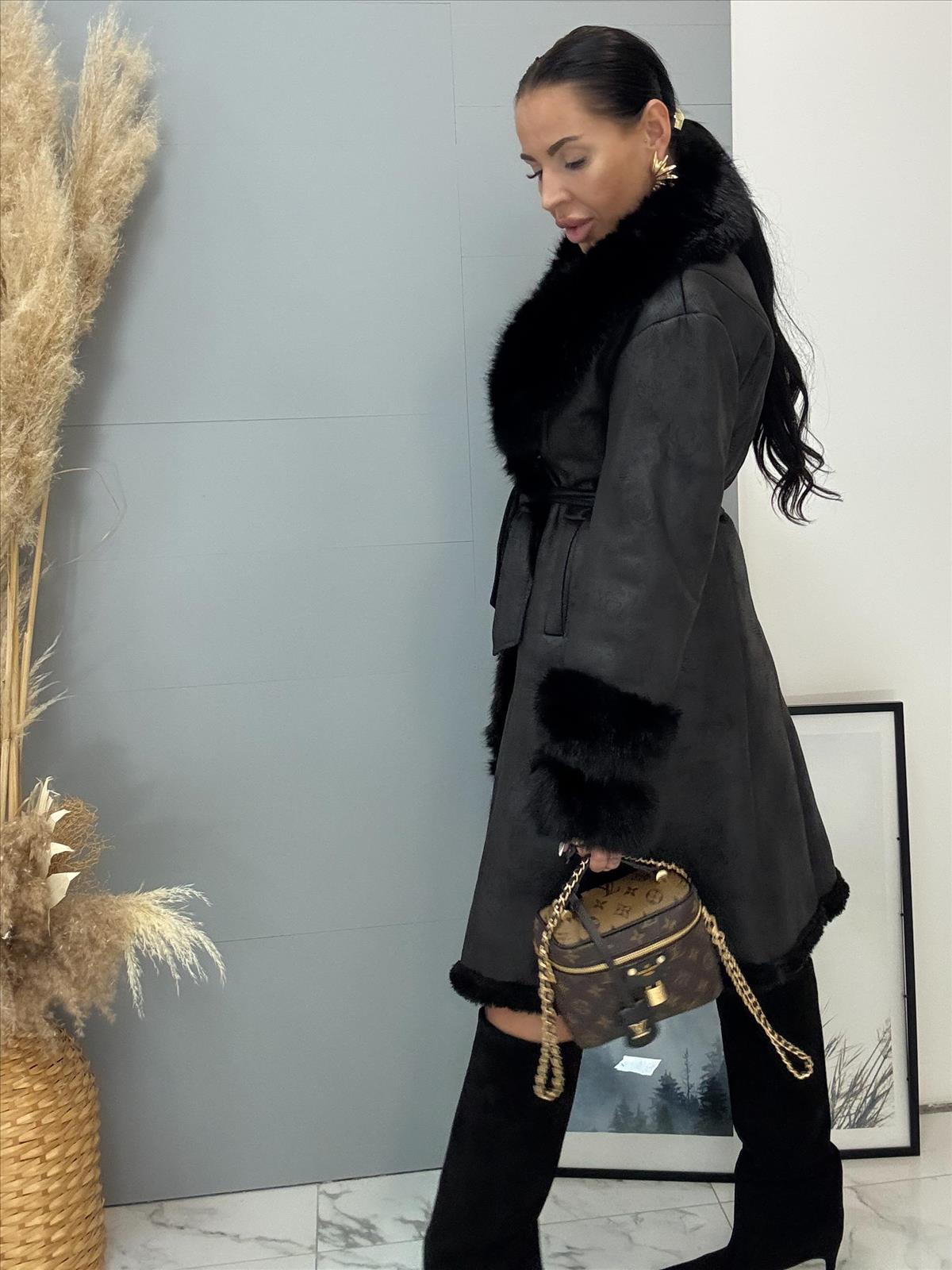 efashion s.r.o. - DOB;Accesoires;Schuhe;Young Fashion - Medvedov