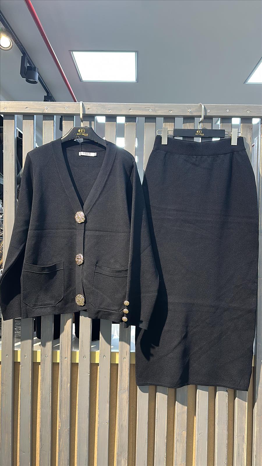 Yoken GmbH - Young Fashion Damenbekleidung