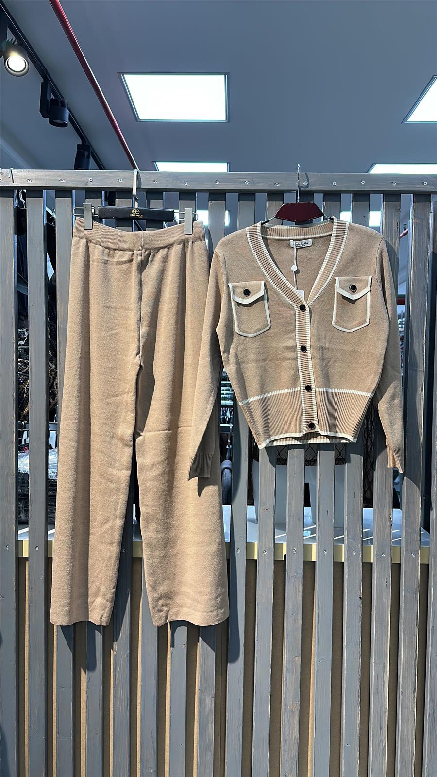 Yoken GmbH - Young Fashion Damenbekleidung