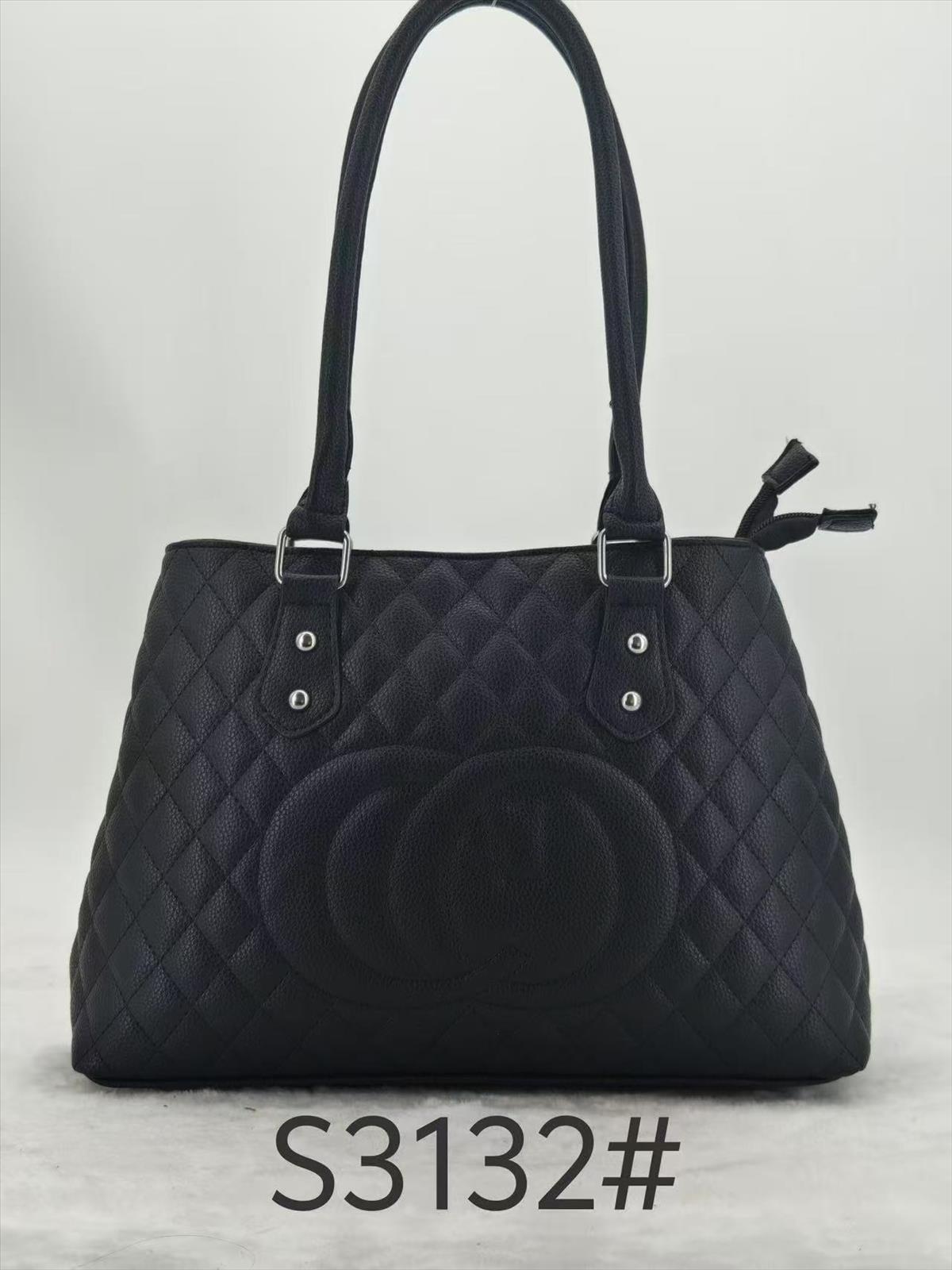 Pulcini GmbH - 2BE - Fashion & Design