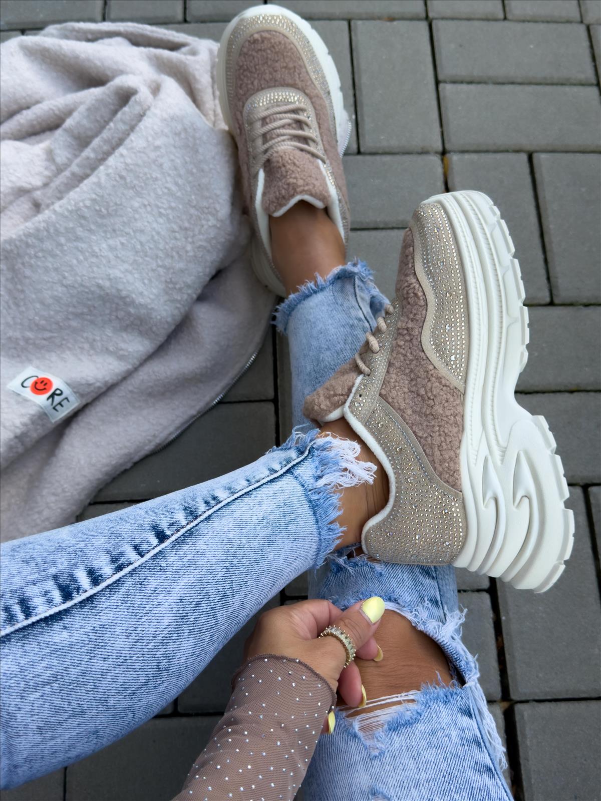 efashion s.r.o. - DOB;Accesoires;Schuhe;Young Fashion - Medvedov