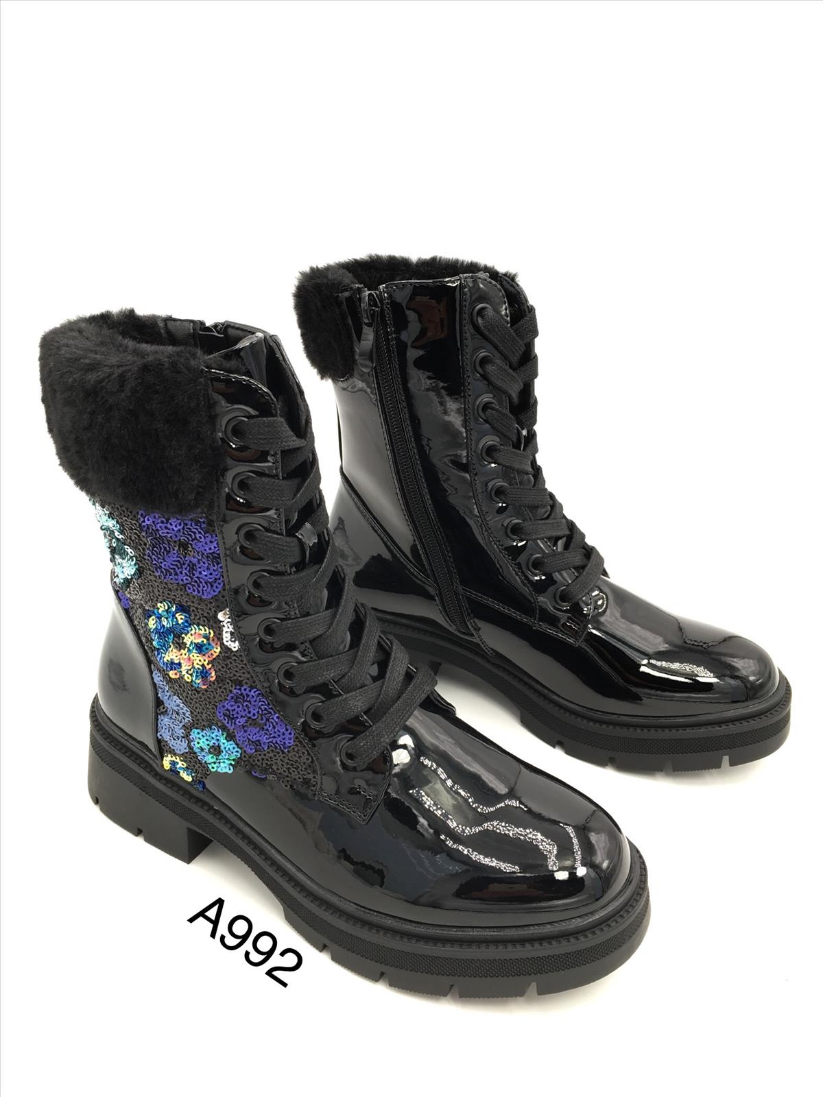 King Dragon Trade Development GmbH - Lucky Shoes