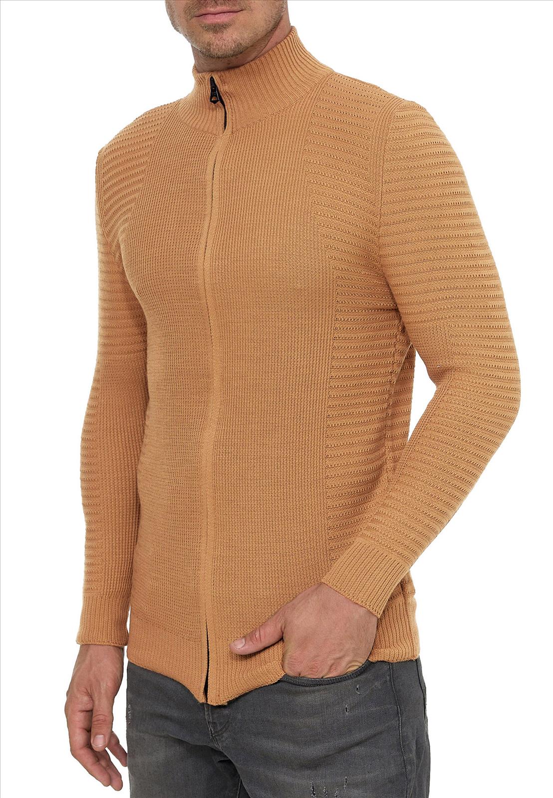 Rusty Neal - Rocas GmbH (Jeans, Young Fashion) - Jeans, Pullover, T-Shirts, Sweatshirts, Longshirts