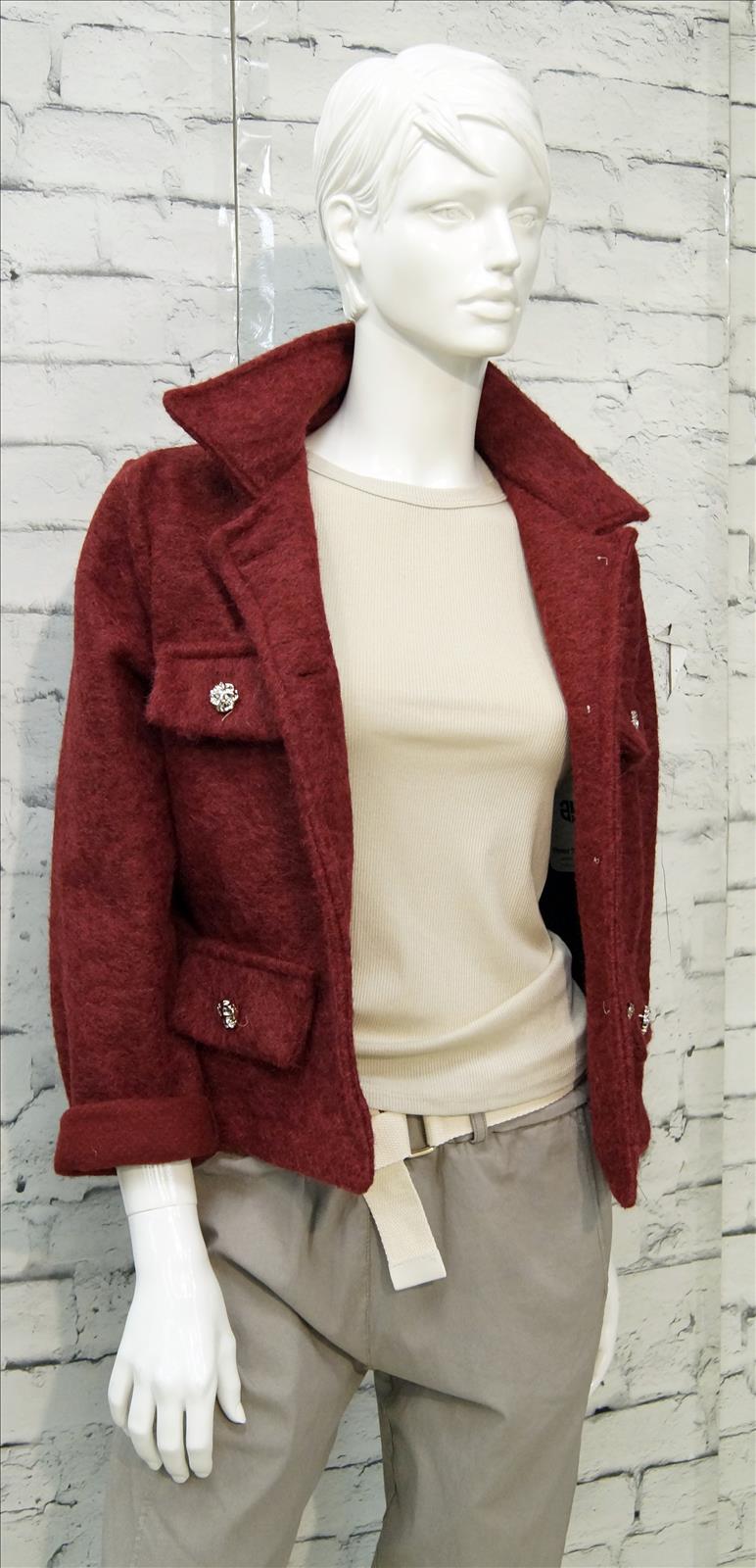 Bhatti Mode GmbH - Young fashion, DOB - Blusen, Hosen Jacken, Jeans, Kleider, Pullover etc.