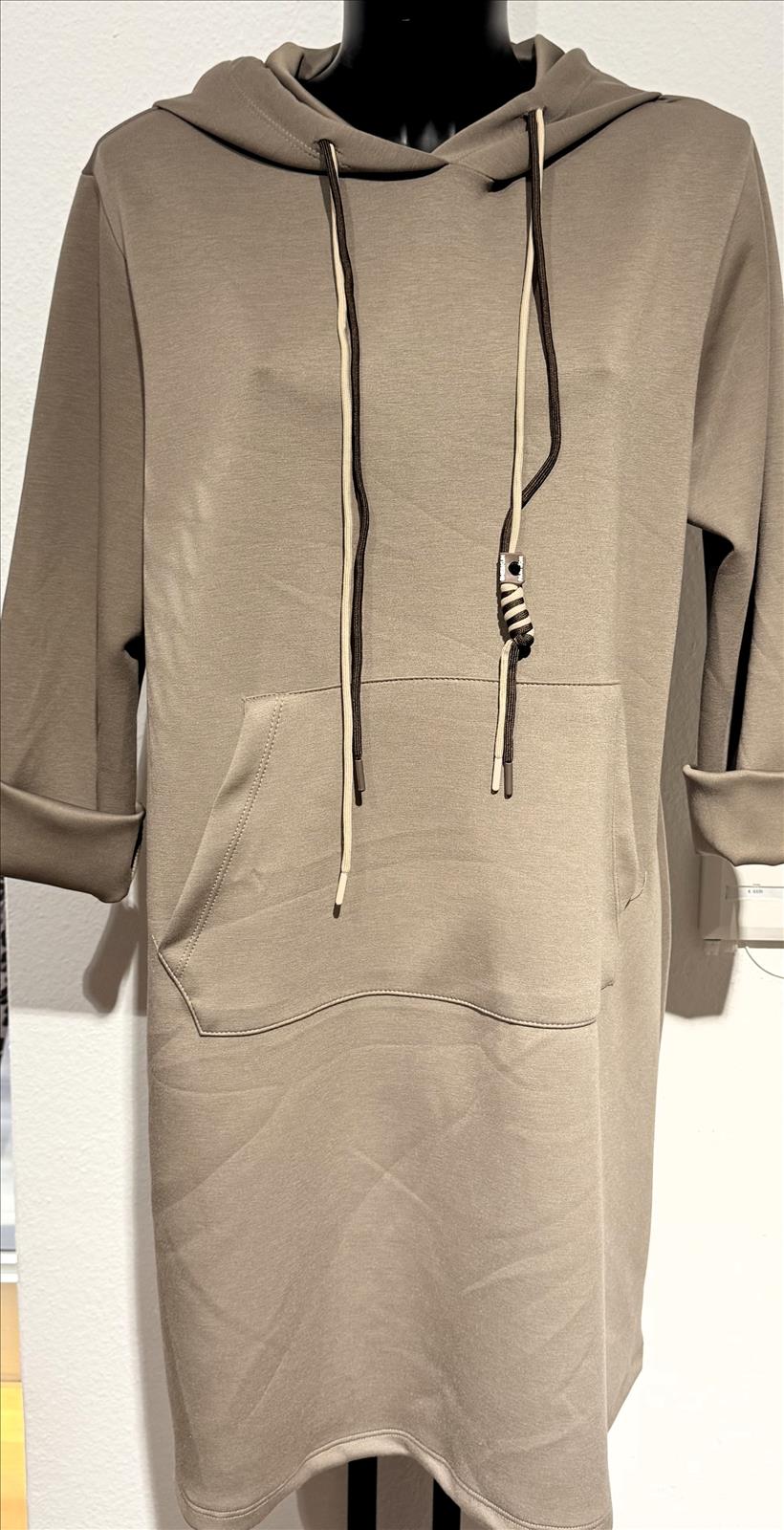 LB new fashion GmbH & Co KG - DOB, Accessoires, Young Fashion, Big Sizes - Eschborn