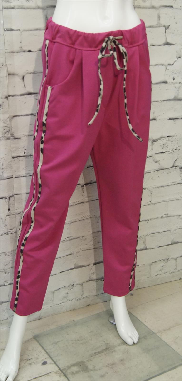 Bhatti Mode GmbH - Young fashion, DOB - Blusen, Hosen Jacken, Jeans, Kleider, Pullover etc.