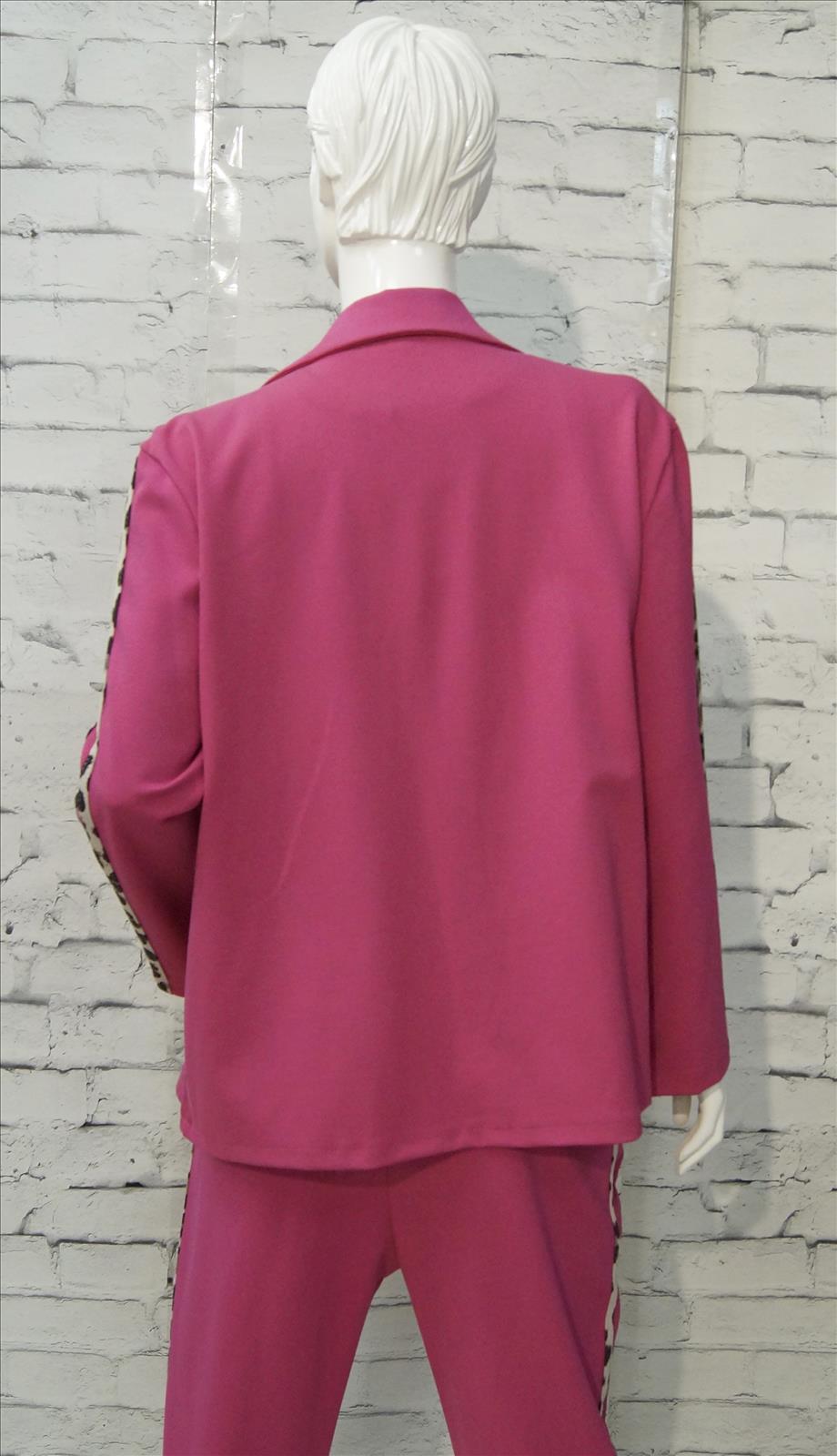 Bhatti Mode GmbH - Young fashion, DOB - Blusen, Hosen Jacken, Jeans, Kleider, Pullover etc.