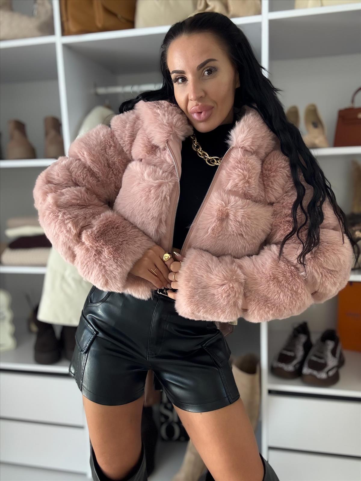 efashion s.r.o. - DOB;Accesoires;Schuhe;Young Fashion - Medvedov
