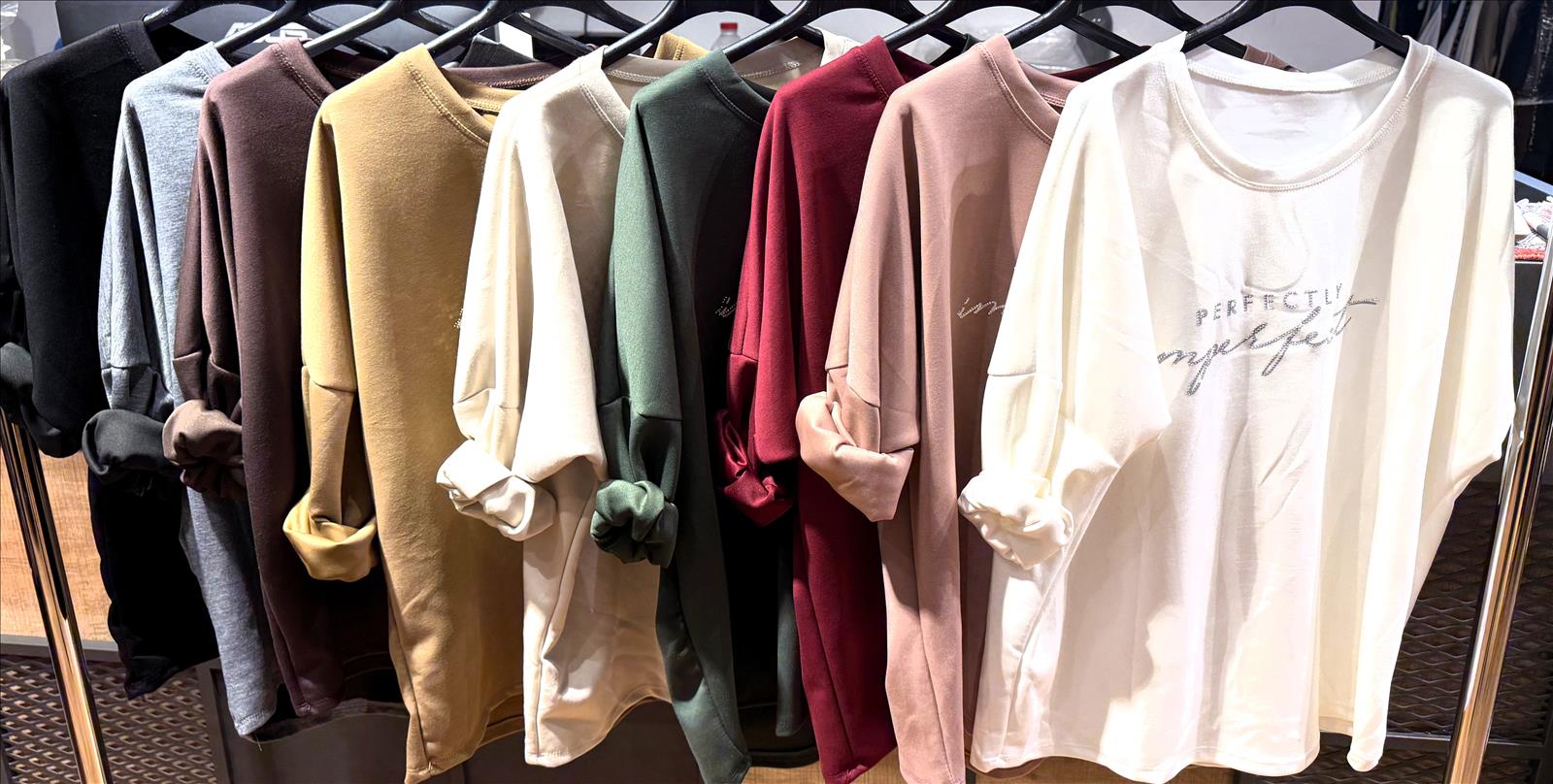 LB new fashion GmbH & Co KG - DOB, Accessoires, Young Fashion, Big Sizes - Eschborn